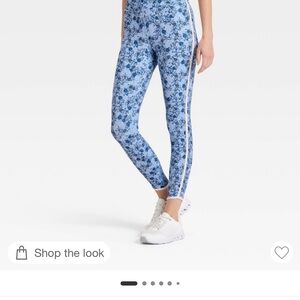 JoyLab Blue Floral Leggings